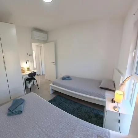 With Parking Space Valica, - 25198 Apartamento Umago